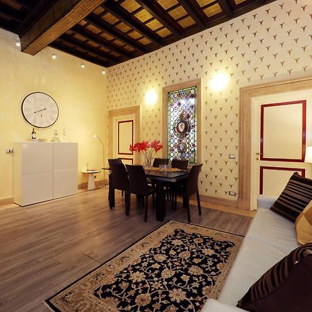 Nsm 71Viadelcorso Appartamento Con Terrazzo 로마 외부 사진