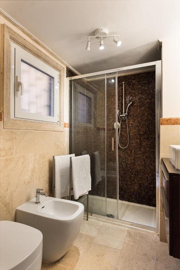 Nsm 71Viadelcorso Appartamento Con Terrazzo 로마 외부 사진