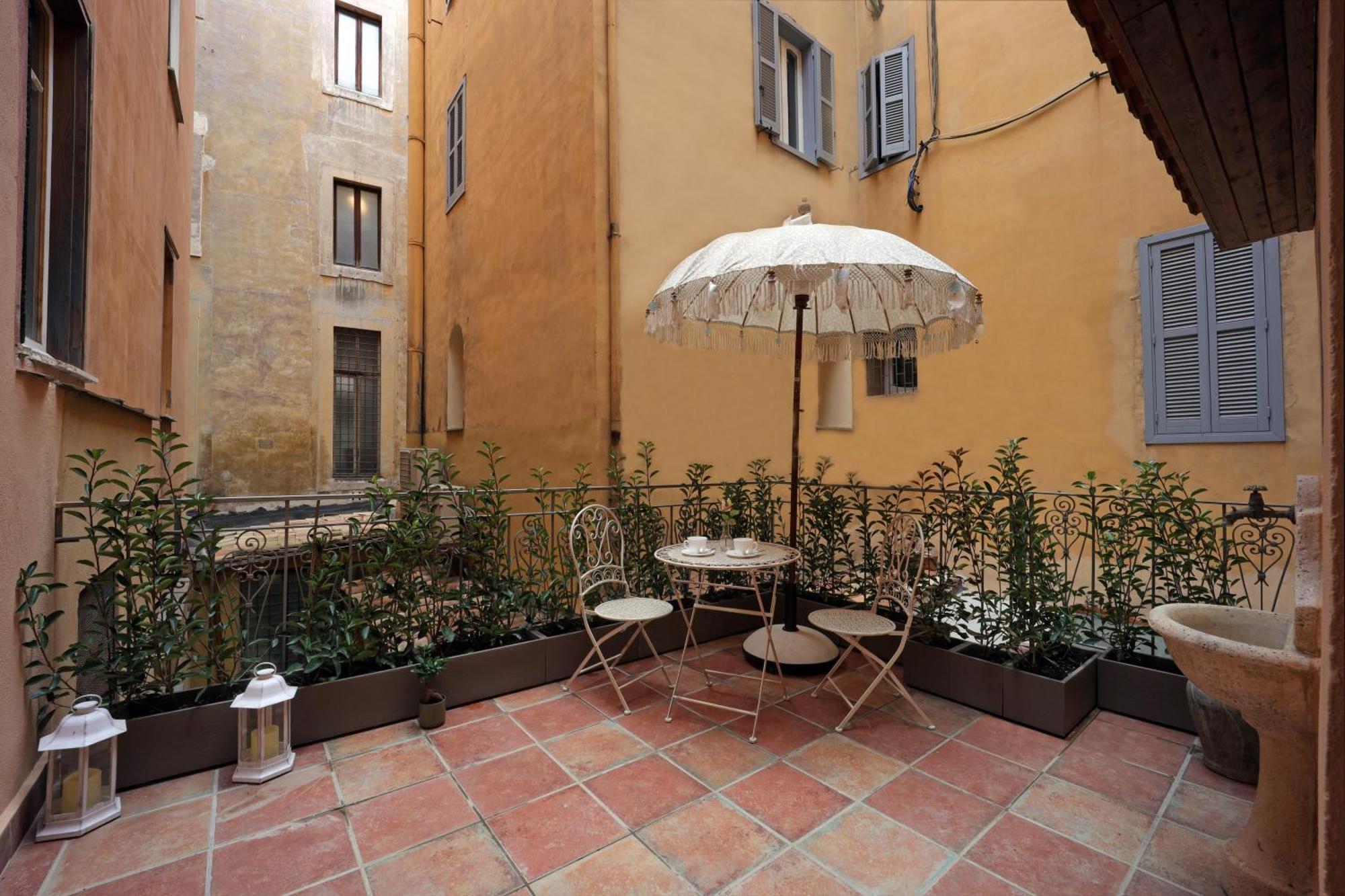 Nsm 71Viadelcorso Appartamento Con Terrazzo 로마 외부 사진